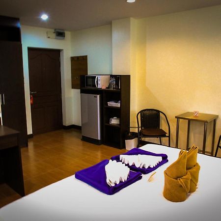 Sky Villa Hua Hin Guesthouse - Adults-Only Exterior foto